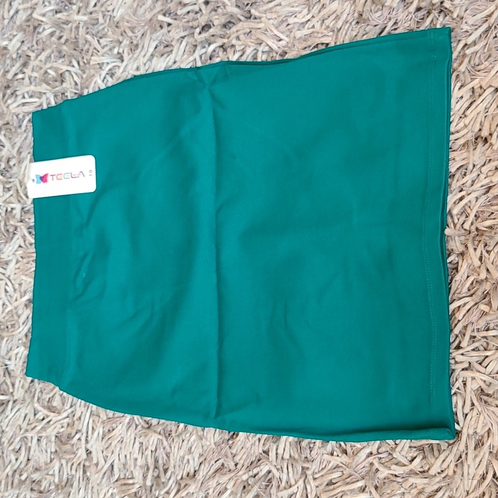 NWT girls skirt